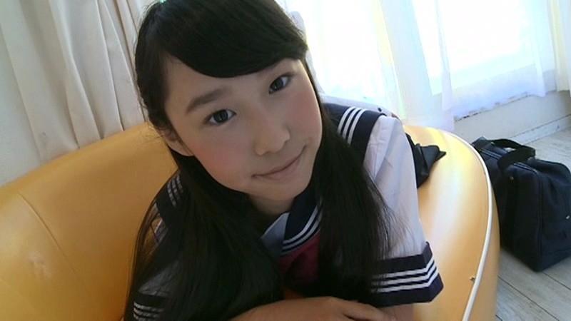 [Yuria-tan Shiraki Yuria, 3º ano, turma 2] Yuria-tan Shiraki Yuria, 3º ano, turma 2 - Linda garota   