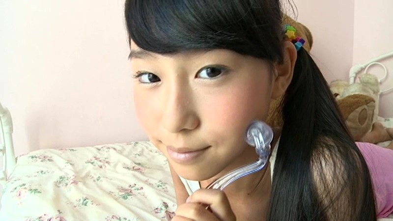 [Yuria-tan Shiraki Yuria, 3º ano, turma 2] Yuria-tan Shiraki Yuria, 3º ano, turma 2 - Linda garota   
