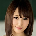 Riri Nakayama 中山理莉