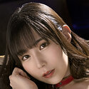 Yuria Yoshine 吉根ゆりあ