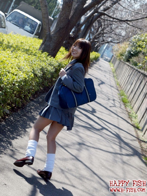 HAPPYF-011 パート 1 - 30 分