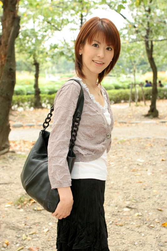 HAZN-040 第 1 部分 - 30 分钟