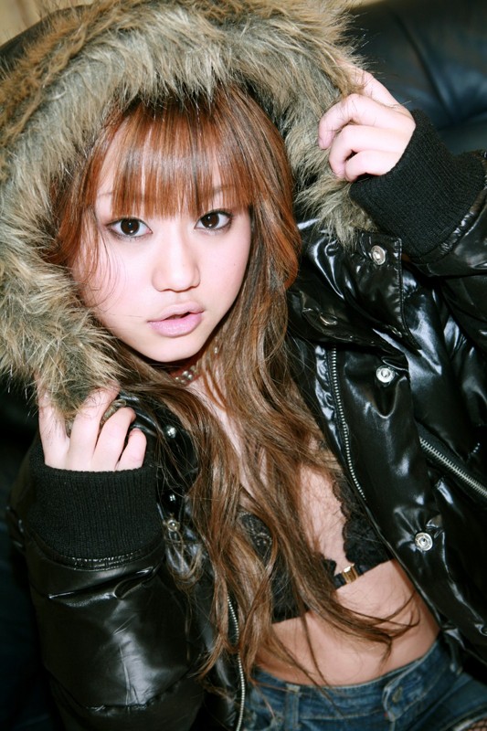 HAZN-071 第 1 部分 - 30 分钟