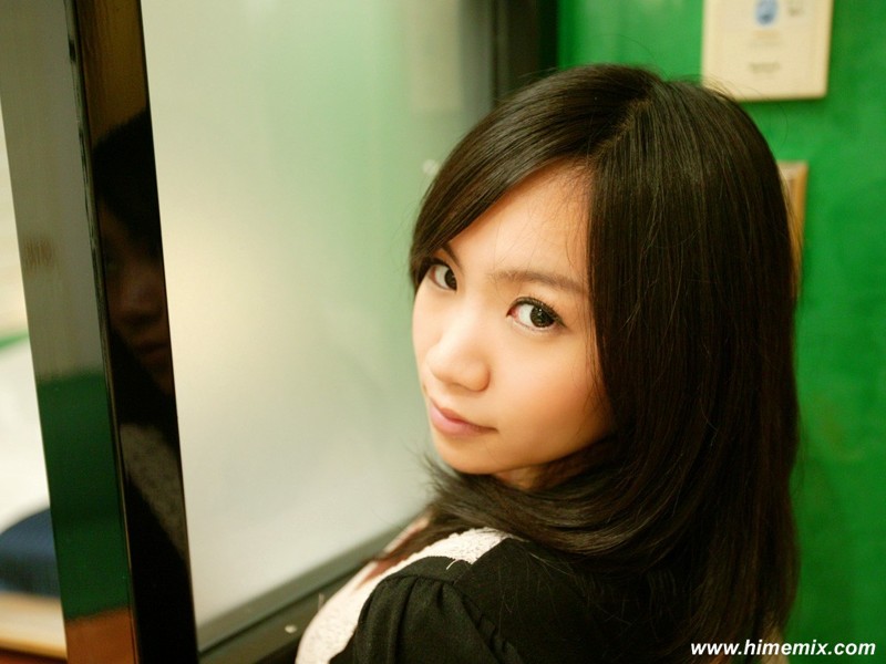 HIMEMIX-143 第 1 部分 - 30 分钟