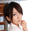 mom0342 Ayumi