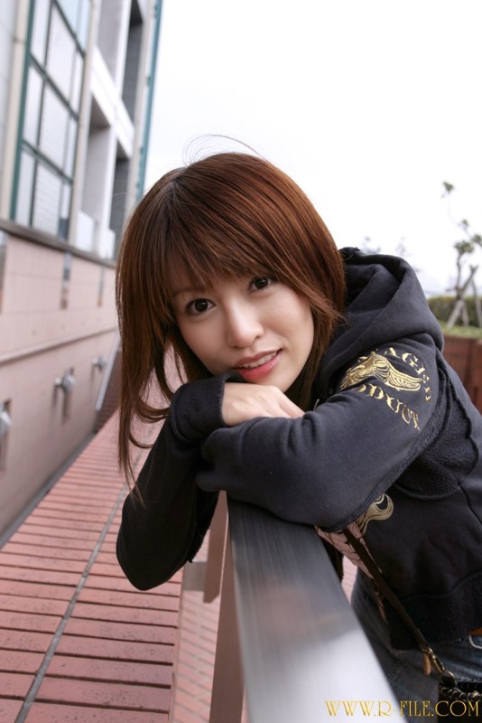 REALF-001 第 3 部分 - 54 分钟