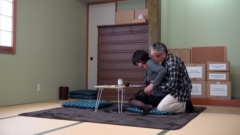 SNZM-088 第 1 部分 - 30 分钟