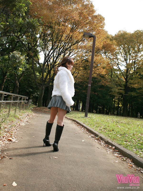 VINVIN-115 Part 1 - 30 minutes