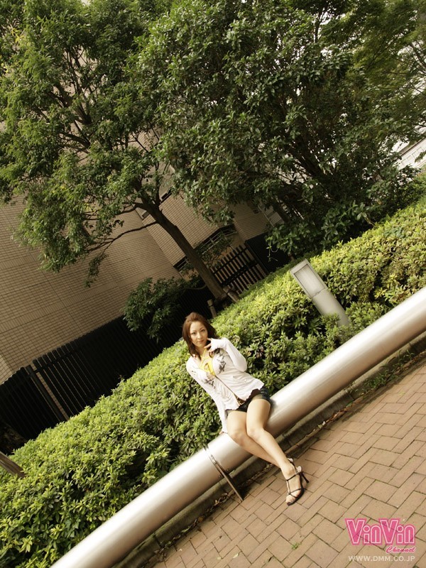 VINVIN-157 第 1 部分 - 30 分钟