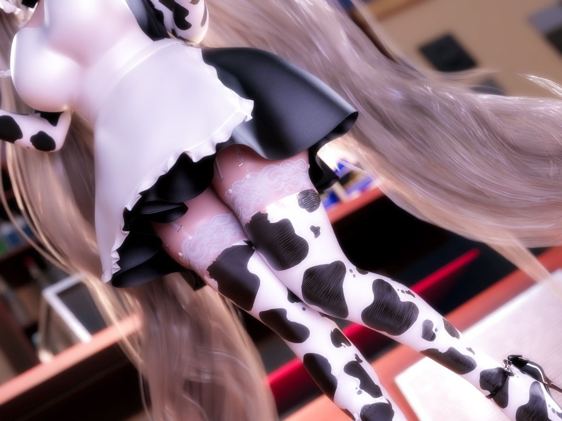 サンプル画像3:フォーミダブル牧場では爆乳牛娘がパイズリと搾りたての母乳でロイヤルミルクティーを飲ませてくれる2(YHP) [d_243665]