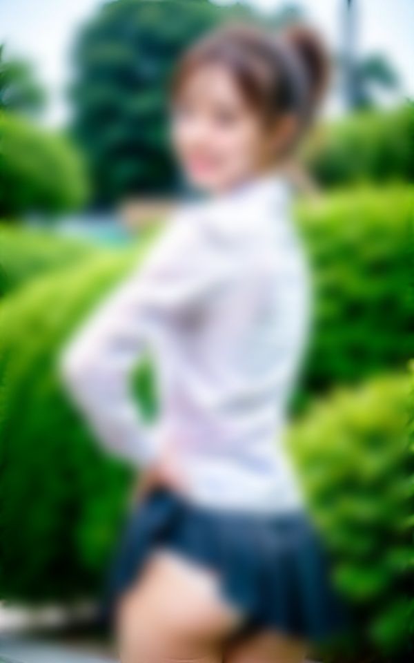 サンプル画像3:【盗撮・覗き】パンチラ？？盗撮？？覗き見〜制服美女224人〜(近親美女クラブ) [d_349291]