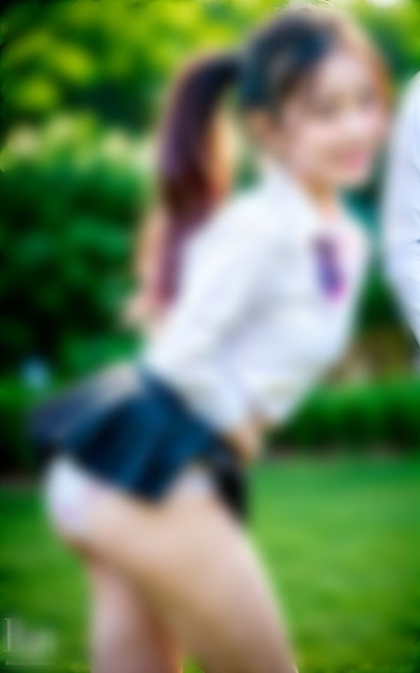 サンプル画像1:【盗撮】パンチラ？？盗撮？？お尻〜究極の制服美女224人〜(美熟女クラブ) [d_349337]