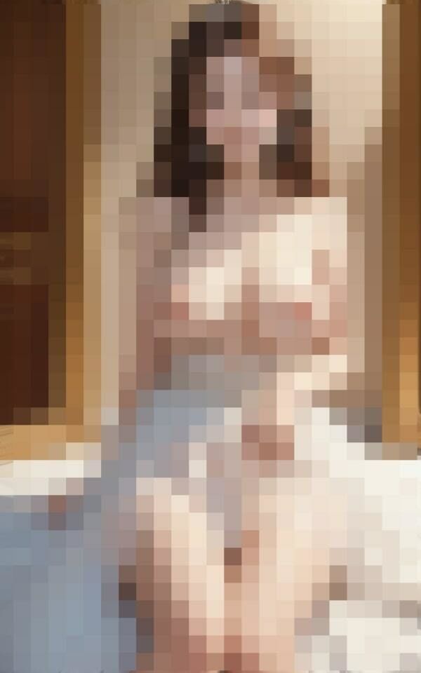 サンプル画像2:セクシー過ぎる妖艶花嫁(STAR美女図鑑) [d_354799]