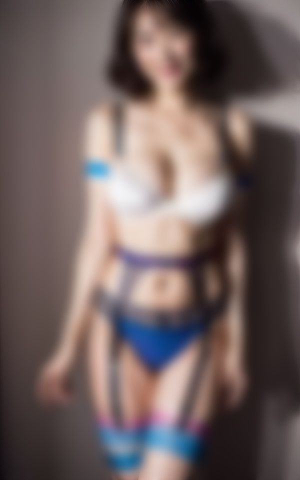 サンプル画像2:【ど変態な君へ】熟女？？ガーター〜シコシコ200発〜(美魔女CLUB) [d_359648]