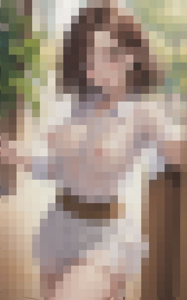 サンプル画像3:巨乳美女 乳首丸見えエロエロ姿(SKYスター) [d_386955]