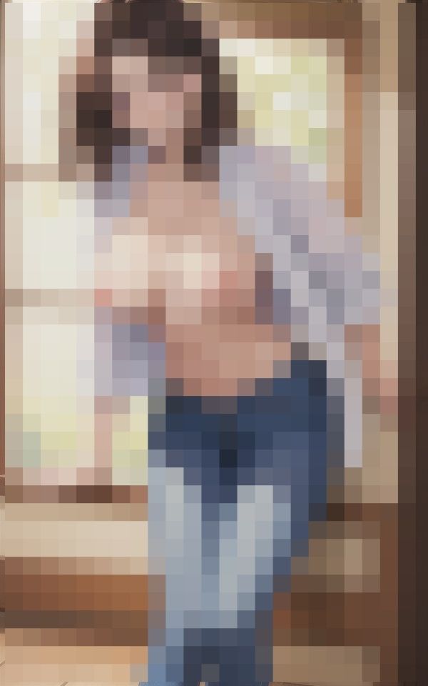 サンプル画像1:超絶SEXY！ローライズパンツ美女(癒しのAI美女) [d_396591]