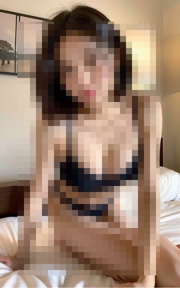 サンプル画像4:一人で散歩していたら美人に話しかけられ一緒にホテルに行く事になり営んだ(YAMANASHI) [d_399680]