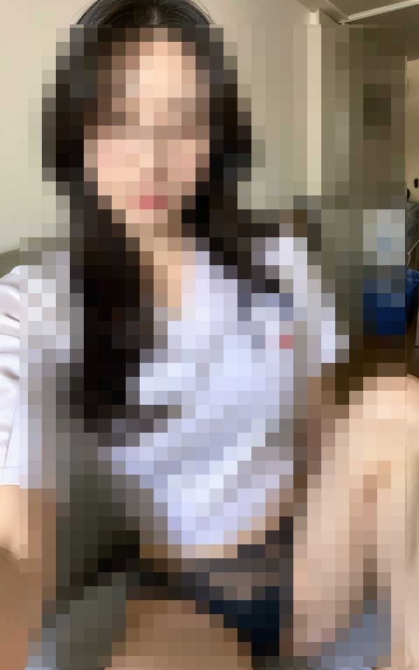 サンプル画像4:メスになった看護師は一晩中誰か相手を探している(ESHIー) [d_408364]