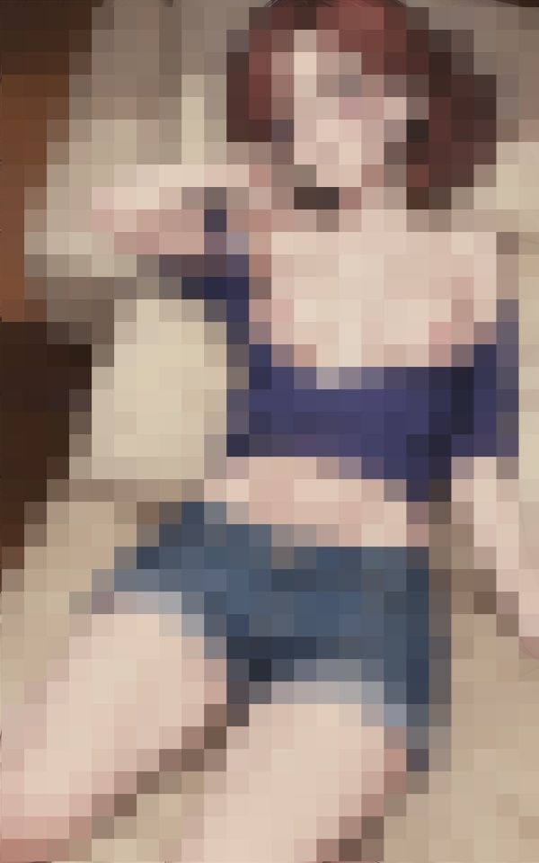 サンプル画像3:小さめおっぱいの美女 ベッドで大胆誘惑(Rabbitラボ) [d_418544]