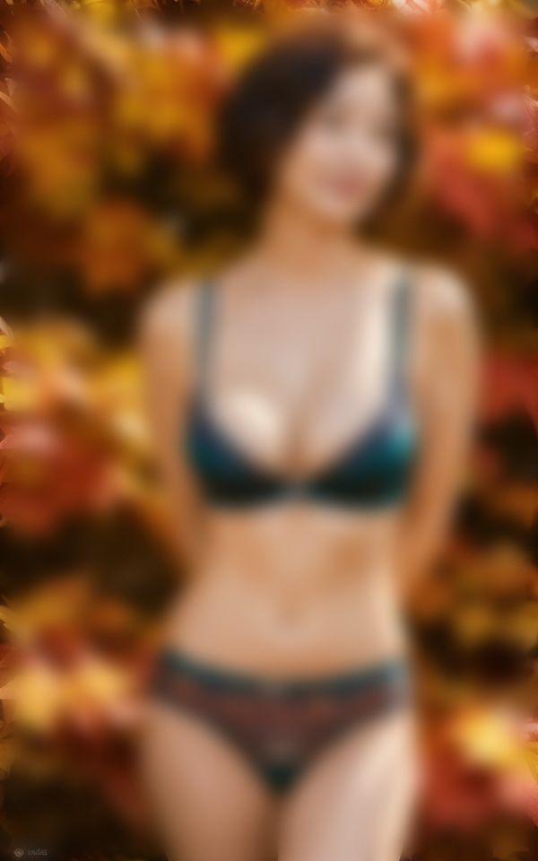 サンプル画像3:【素人熟女グラビア】露出でストレス発散，，，(美魔女CLUB) [d_420212]