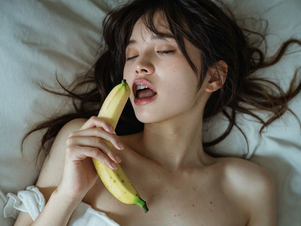 サンプル画像2:秘め事の顔芸(もう限界) [d_446405]