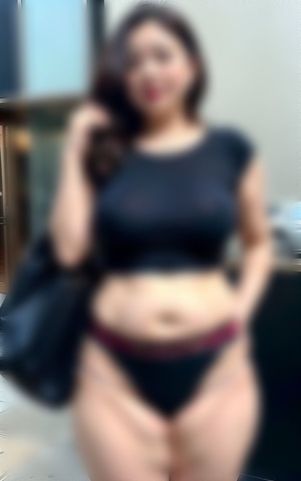 サンプル画像2:【デブ下着散歩】ぽっちゃり脂肪を燃やす198人(ド変態倶楽部) [d_453405]