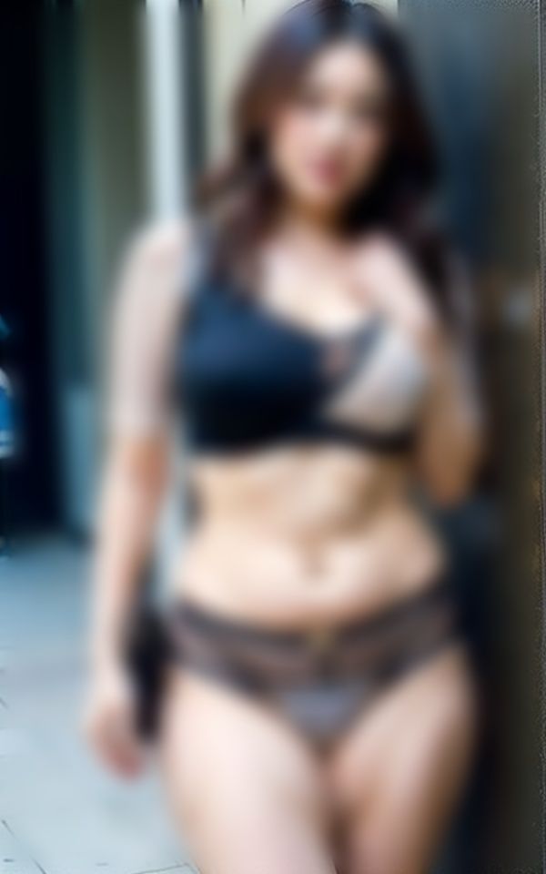 サンプル画像5:【デブ下着散歩】ぽっちゃり脂肪を燃やす198人(ド変態倶楽部) [d_453405]