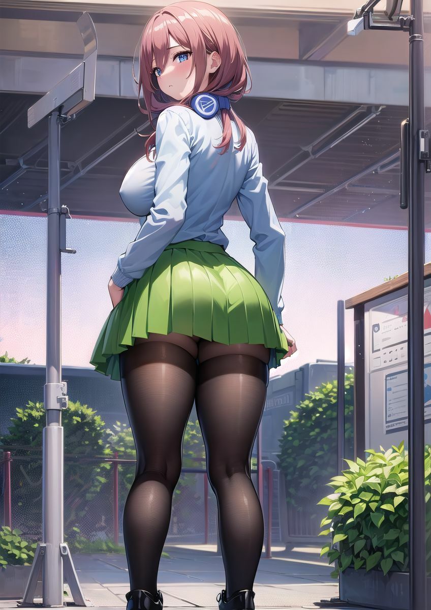 サンプル画像5:◯等分の花嫁（ミ◯） を電車で盗撮、痴●した【全記録】(妄想スタジオ) [d_462780]