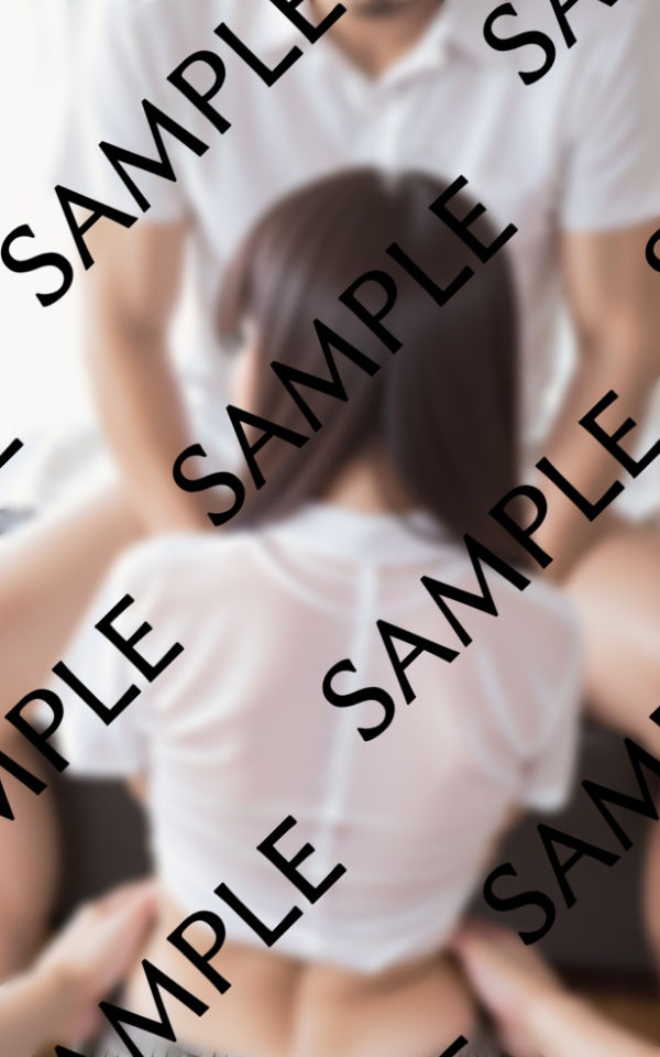 サンプル画像2:不倫した妻をコスプレさせて巨ちん指導(むーにむに出版) [d_478504]