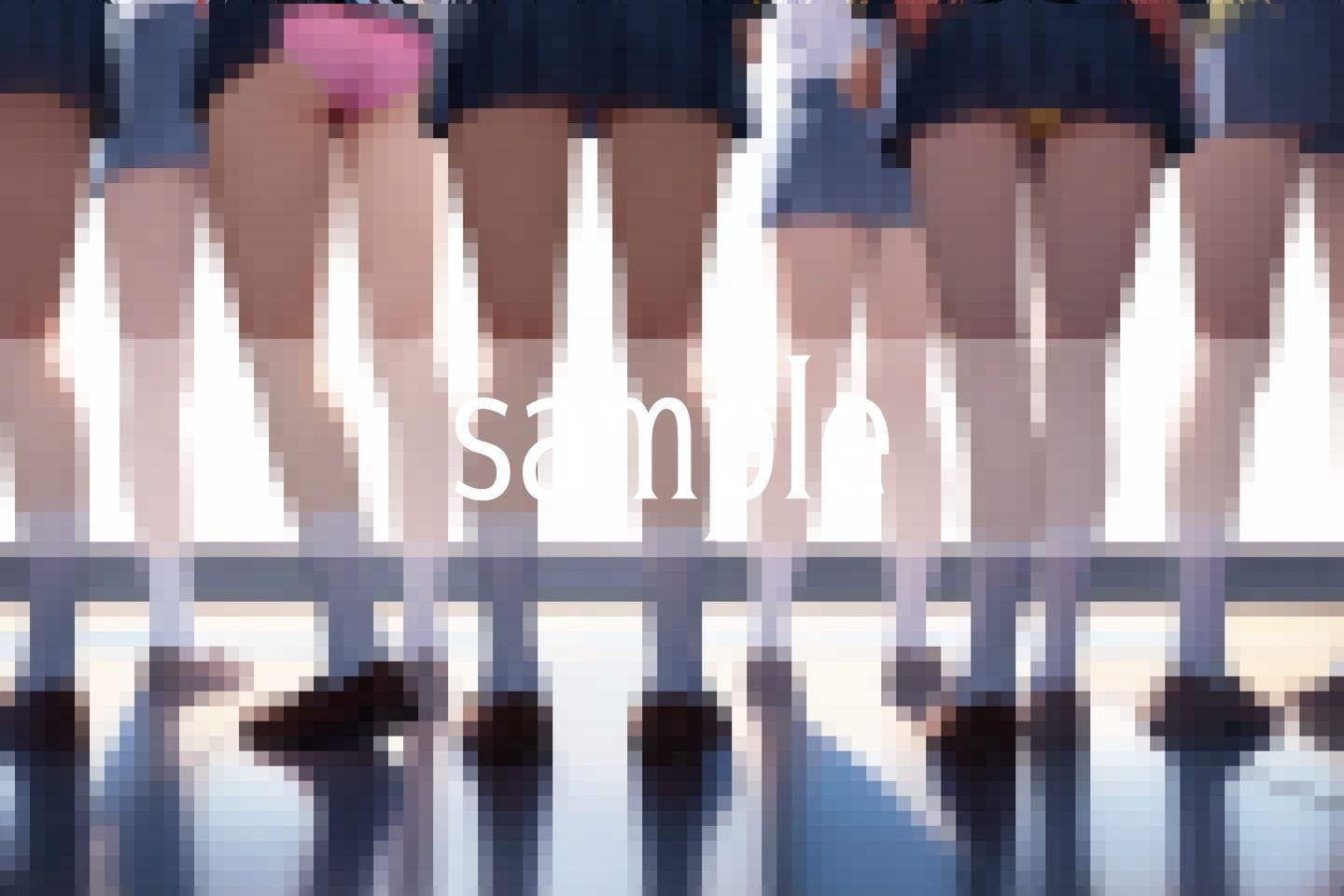 サンプル画像5:床になりたい…なぜかって？パンツが見たいから(びんびんtime) [d_489629]