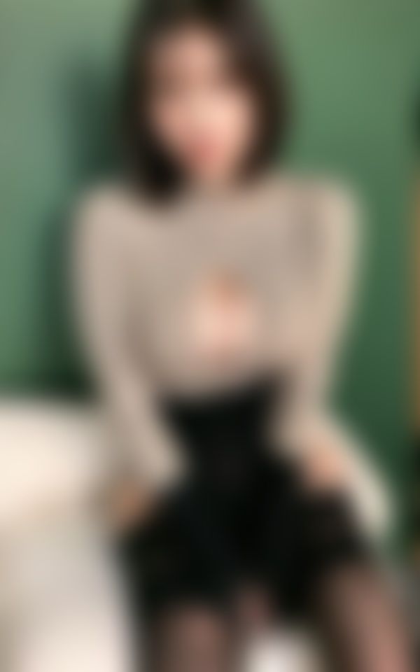 サンプル画像2:【童貞マニア】ニット熟女に下半身をイジメられたいですか？汗，，，(美魔女CLUB) [d_510161]