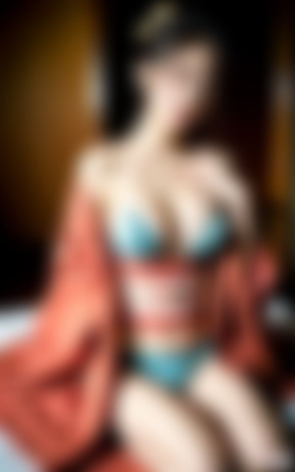 サンプル画像2:着物から乳がポロリ〜ど変態なカラダ見たいですか？〜(美魔女CLUB) [d_518986]