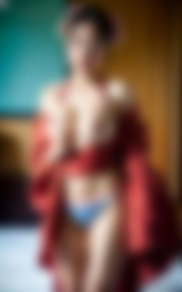 サンプル画像1:【おいらん】美人すぎる花魁風の風俗女180人(近親美女クラブ) [d_520387]