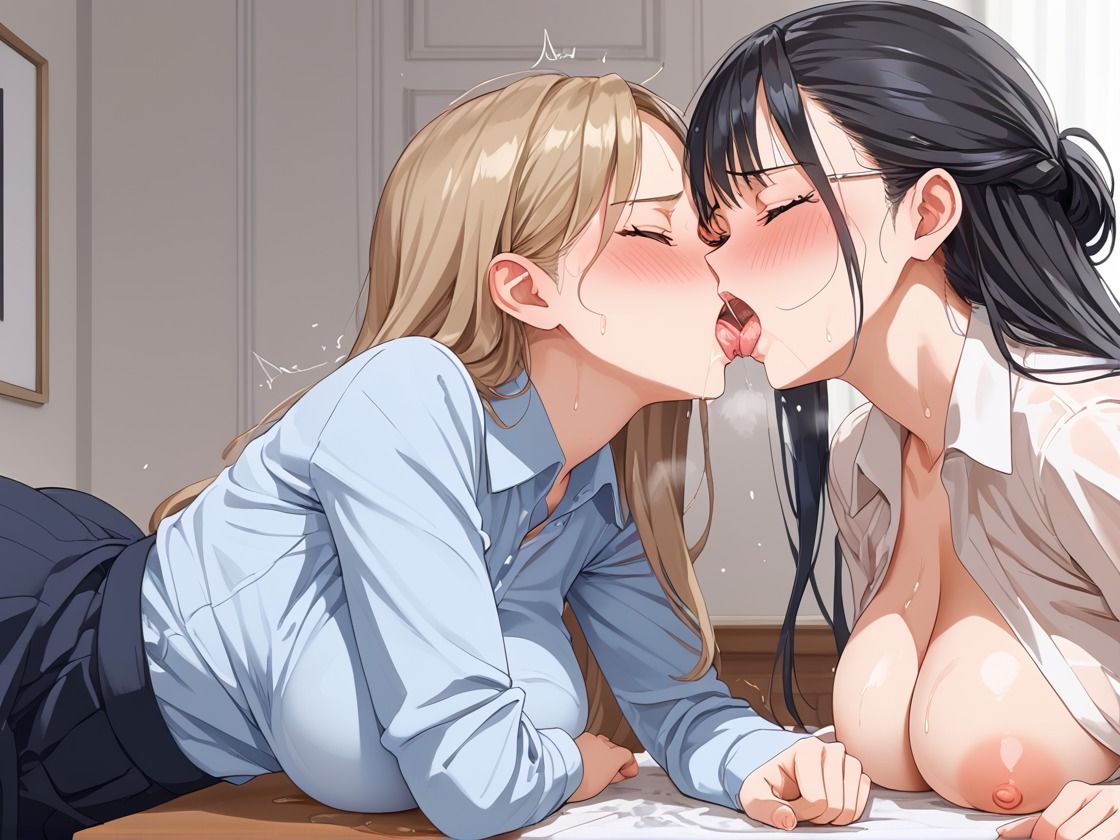 旦那が隣で寝てるのに声を我慢し親友とレズ?のサンプル画像 6