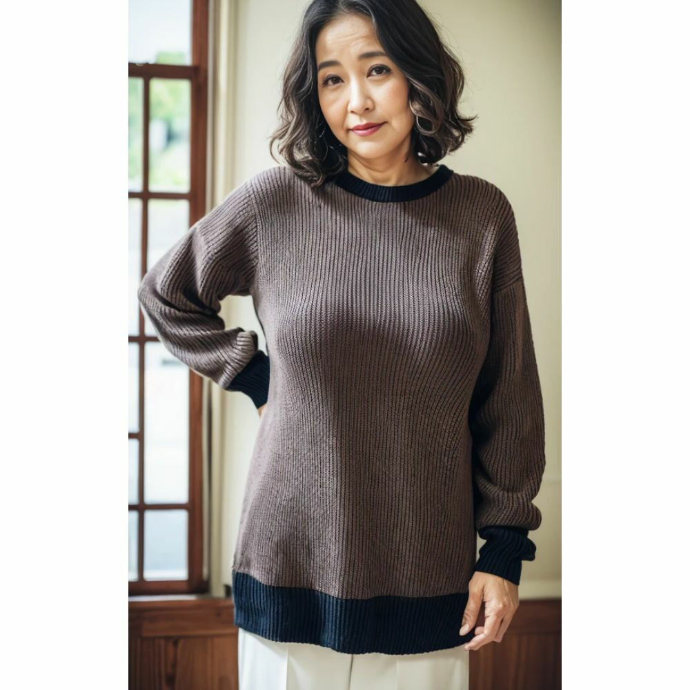 セーターを着た巨乳熟女のサンプル画像 6