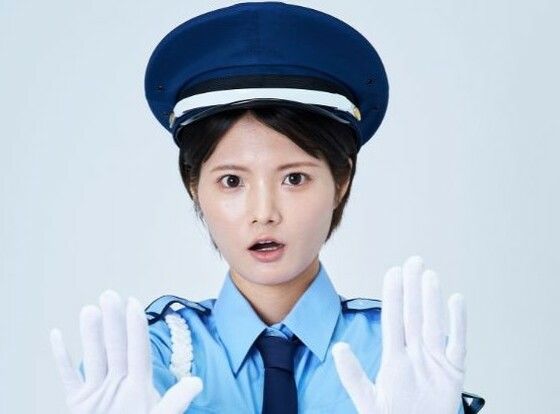 ミニスカ交通課:クロスロード・トラップ ―交差点の闇を裂け― (dcomic)