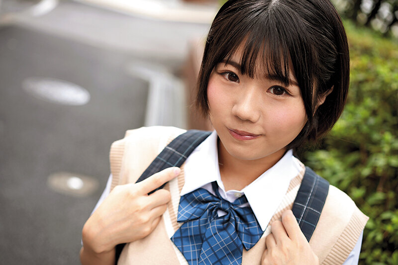 爽やかだけど実はエッチ!ショートカットの似合う制服美少女中出し16人4時間 画像17
