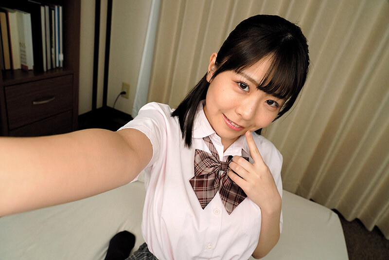 「一緒にいっぱ~い気持ちいいことしよっ」 エッチでかわいいつるつるパイパン女の子限定!自画撮り投稿オナニー40人4時間 4枚目