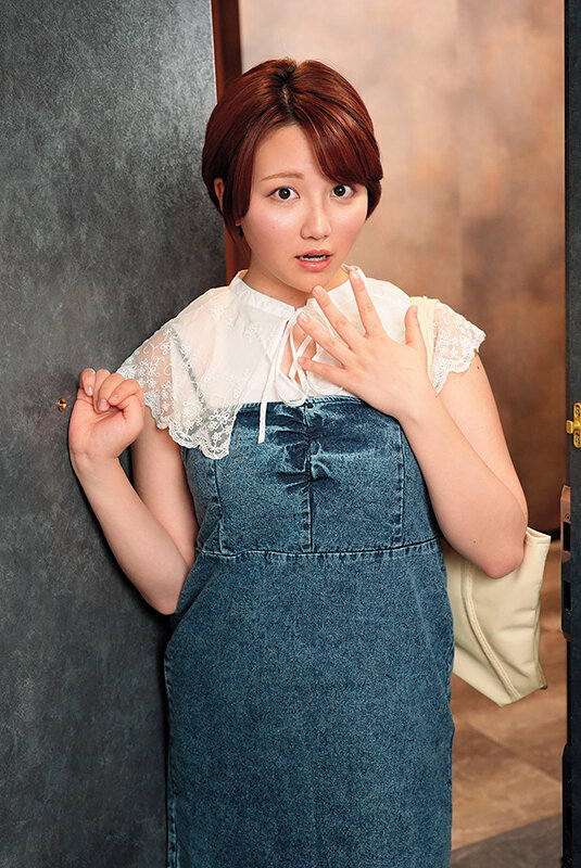 デリヘル呼んだら妹が来た!結果、お店に内緒で中出し本番セックスする事になる 12 画像1