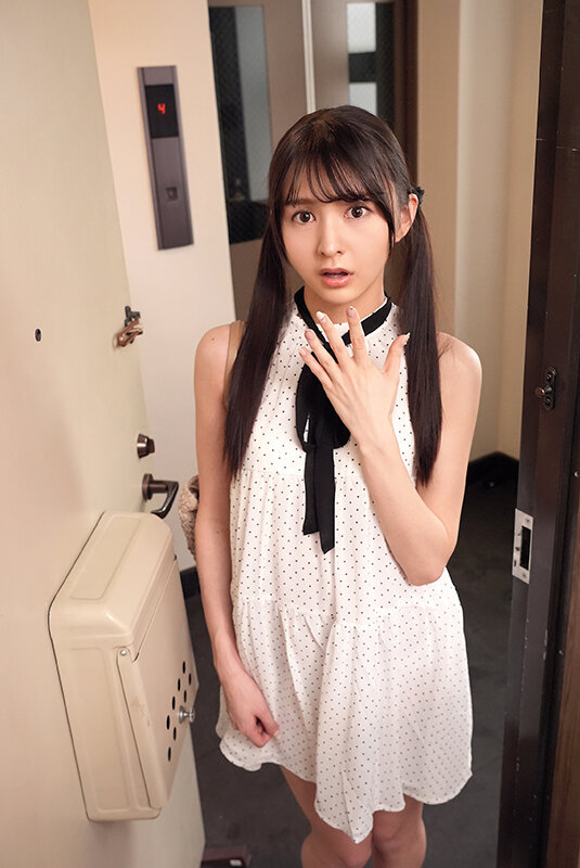 デリヘル呼んだら妹が来た！結果、お店に内緒で中出し本番セックスする事になる（15）