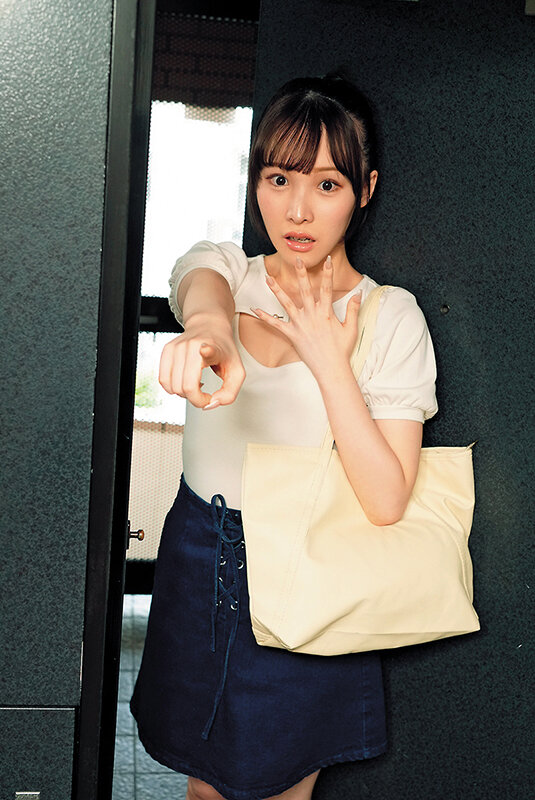 デリヘル呼んだら妹が来た！結果、お店に内緒で中出し本番セックスする事になる総集編4時間（3） サンプル画像 3