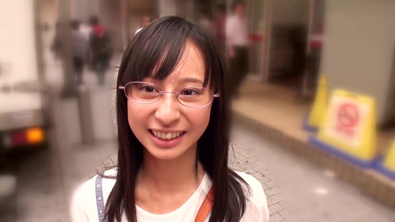 LOL-043 第 1 部分 - 30 分钟