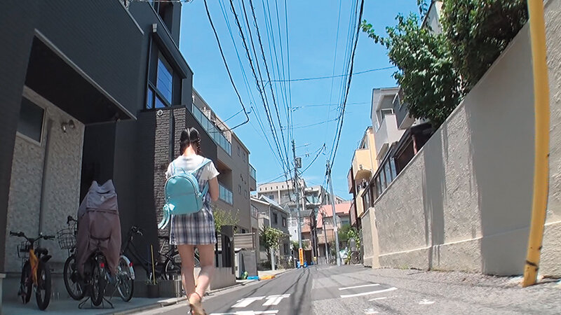 白昼ロ●ータ少●尾行押し込み中出し強●映像 13枚目