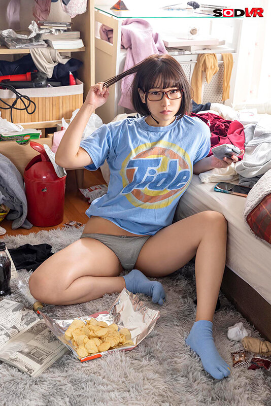 DSVR-01137 Part 2 - 33 minutes