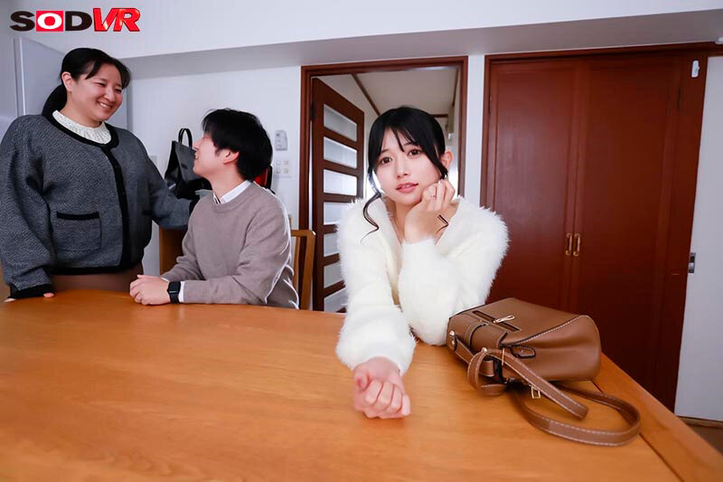 【VR】【8K】学生時代から近親相●していた姉が人妻になって帰って来た。壁が薄い実家の自室で最後の汗だく姉弟セックス 北岡果林 9枚目