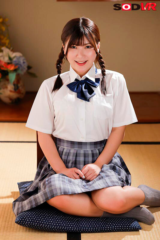 【VR】【8K】憑依!誰にでも優しいクラスの人気者、清楚お嬢様の体をノットリ! 有加里ののか 画像15
