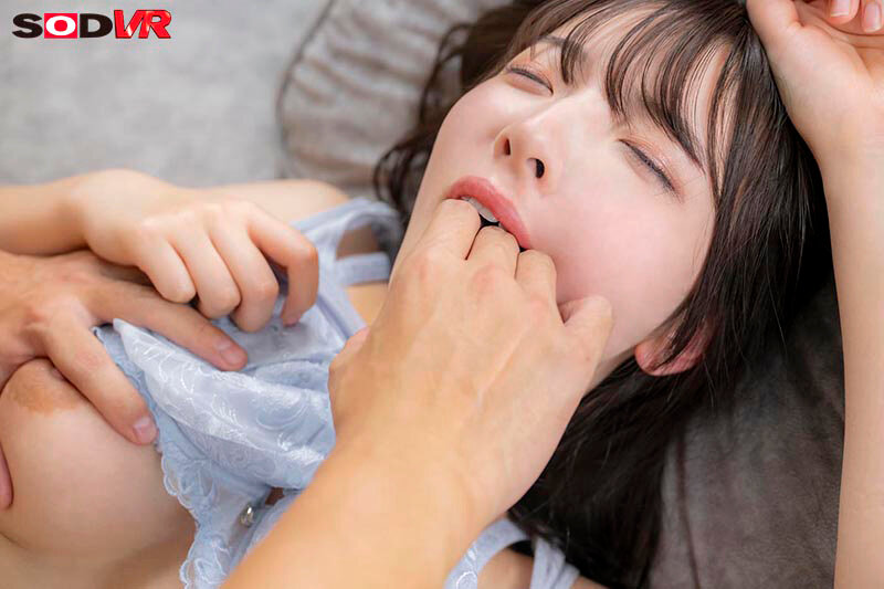【VR】【8K】園児を見送るデカパイ保育士の自宅に押し入り強●VR 彩月七緒 11枚目