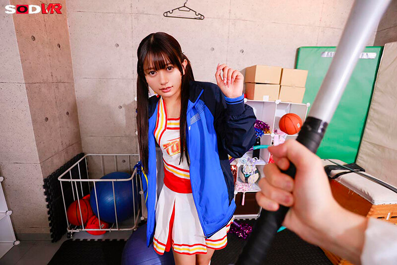 【VR】【8K】芸能人気取りで補欠部員を見下す性悪チアガールに、慰み者としての立場を理解らせる。 北岡果林 8枚目
