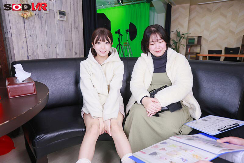 【VR】ひなちゃん、●歳の誕生日おめでとう！写真スタジオにお祝いでドレス 撮影をしに来た●女を試着室で悪戯してついでに初貫通。 画像4