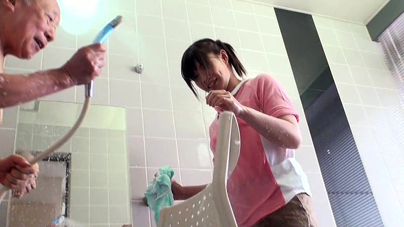 GG-251 パート 1 - 30 分